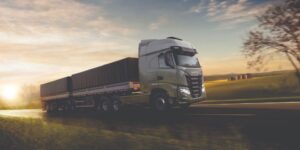 IVECO S-WAY 480: O caminhão 6×2 que está dominando as estradas brasileiras